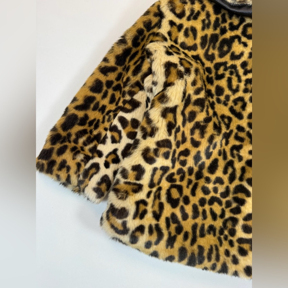 GUESS KIDS Toddler Girls’ Leopard Print Faux Fur Mafia Fashion Pea Coat Size 2T - Picture 4 of 8